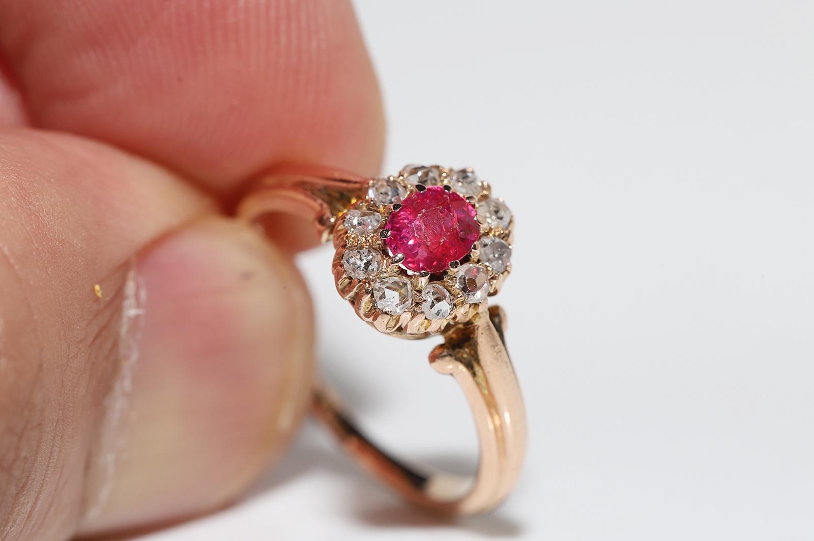Antique Circa 1900s 14k Gold Natural Rose Cut Diamond And Ruby Decorated Ring For Sale 5