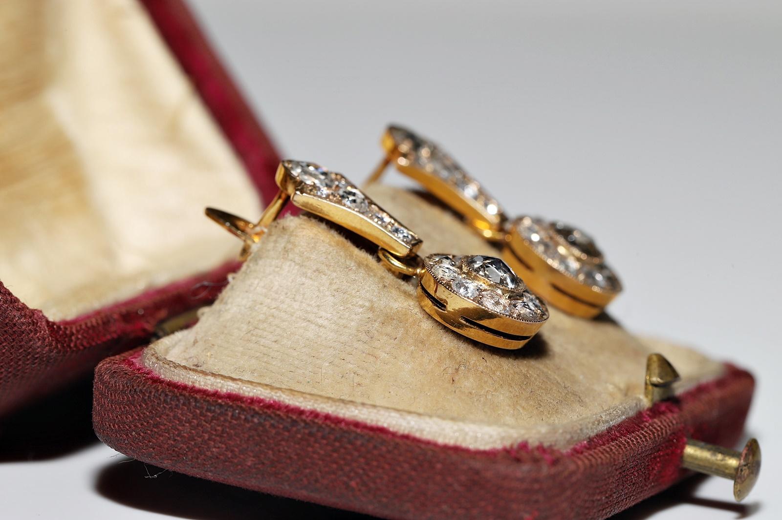 Antiker 14k Gold natürlicher Rosenschliff Diamant-Dekor-Tropfen-Ohrring, um 1900er Jahre (Viktorianisch) im Angebot
