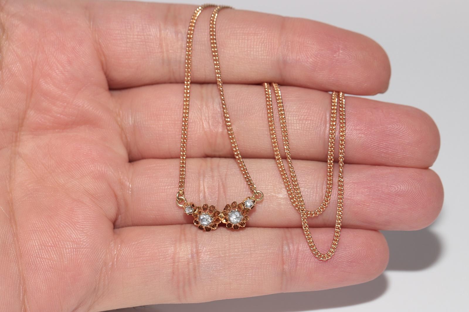 Collier pendentif ancien des années 1900 en or 14 carats décoré de diamants naturels taille rose en vente 7