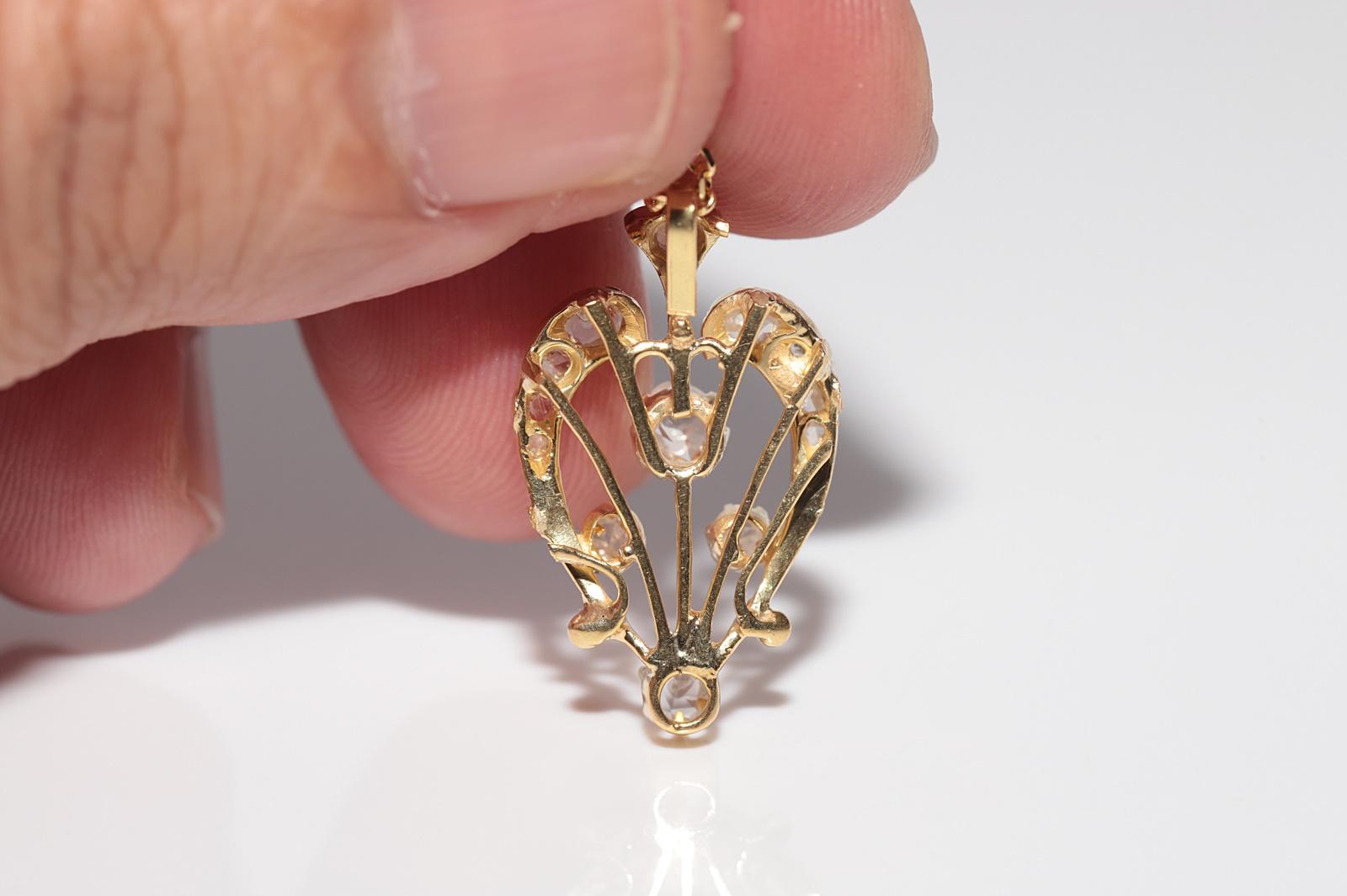 Antique Circa 1900s 14k Gold Natural Rose Cut Diamond Decorated Pendant Necklace For Sale 4