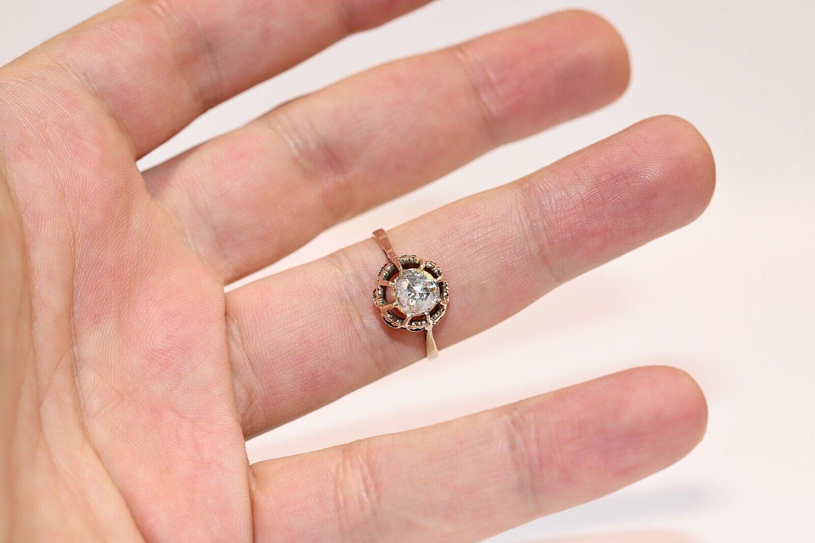 Bague solitaire ancienne des années 1900 en or 14 carats décorée de diamants naturels taille rose  en vente 4