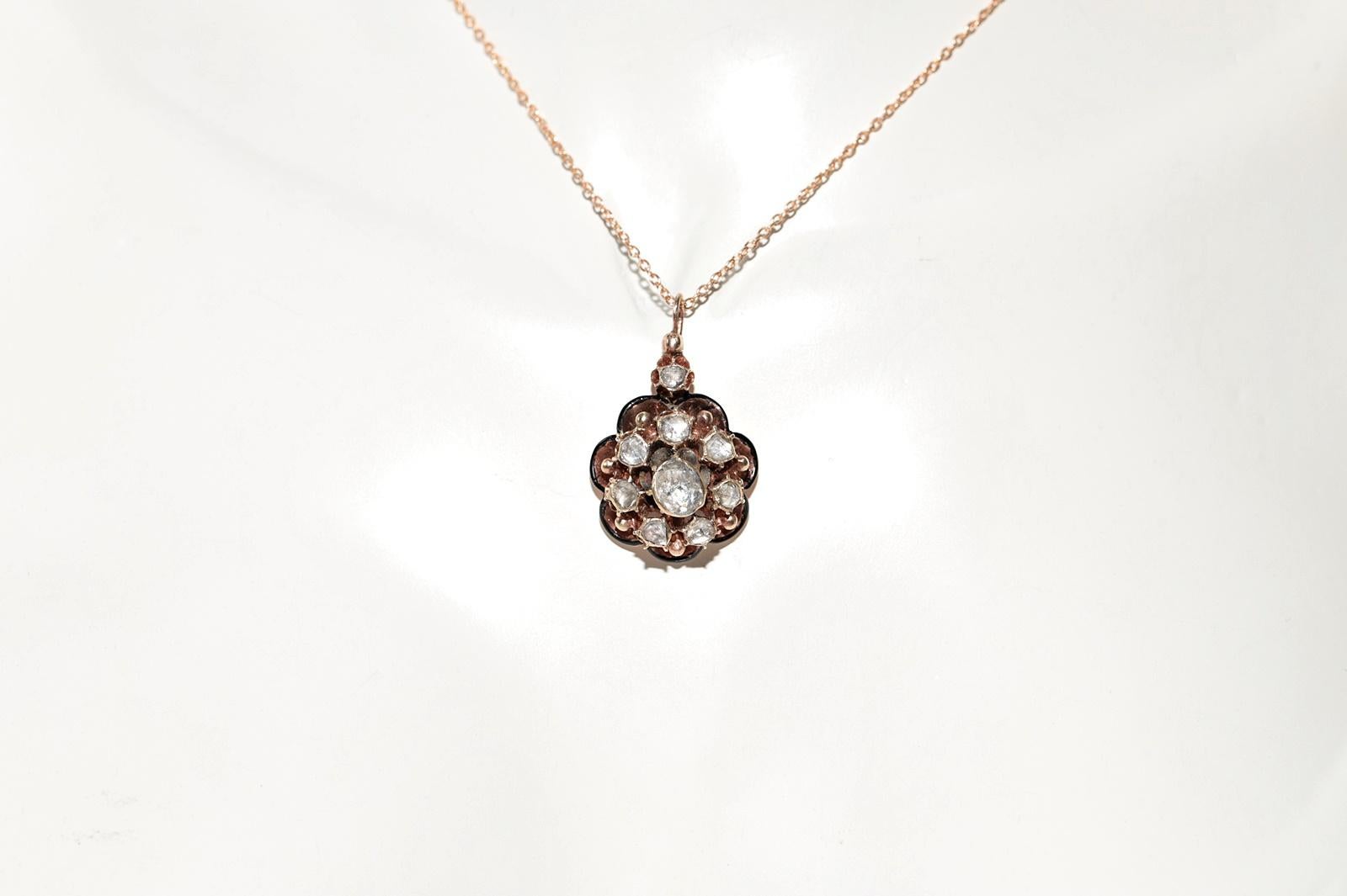 Antique Circa 1900s 14k Gold Natural Rose Cut Diamond Enamel Pendant Necklace In Good Condition For Sale In Fatih/İstanbul, 34