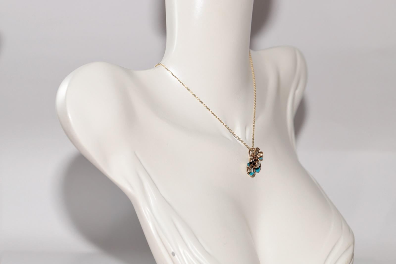 Women's Antique Circa 1900s 14k Gold Natural Rose Cut Diamond Enamel Pendant Necklace For Sale