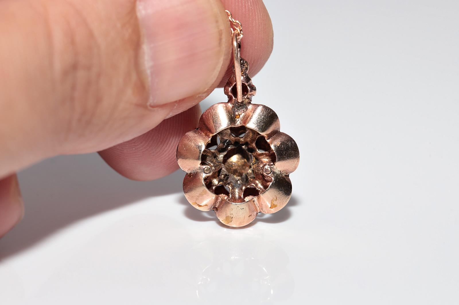 Antique Circa 1900s 14k Gold Natural Rose Cut Diamond Enamel Pendant Necklace For Sale 3