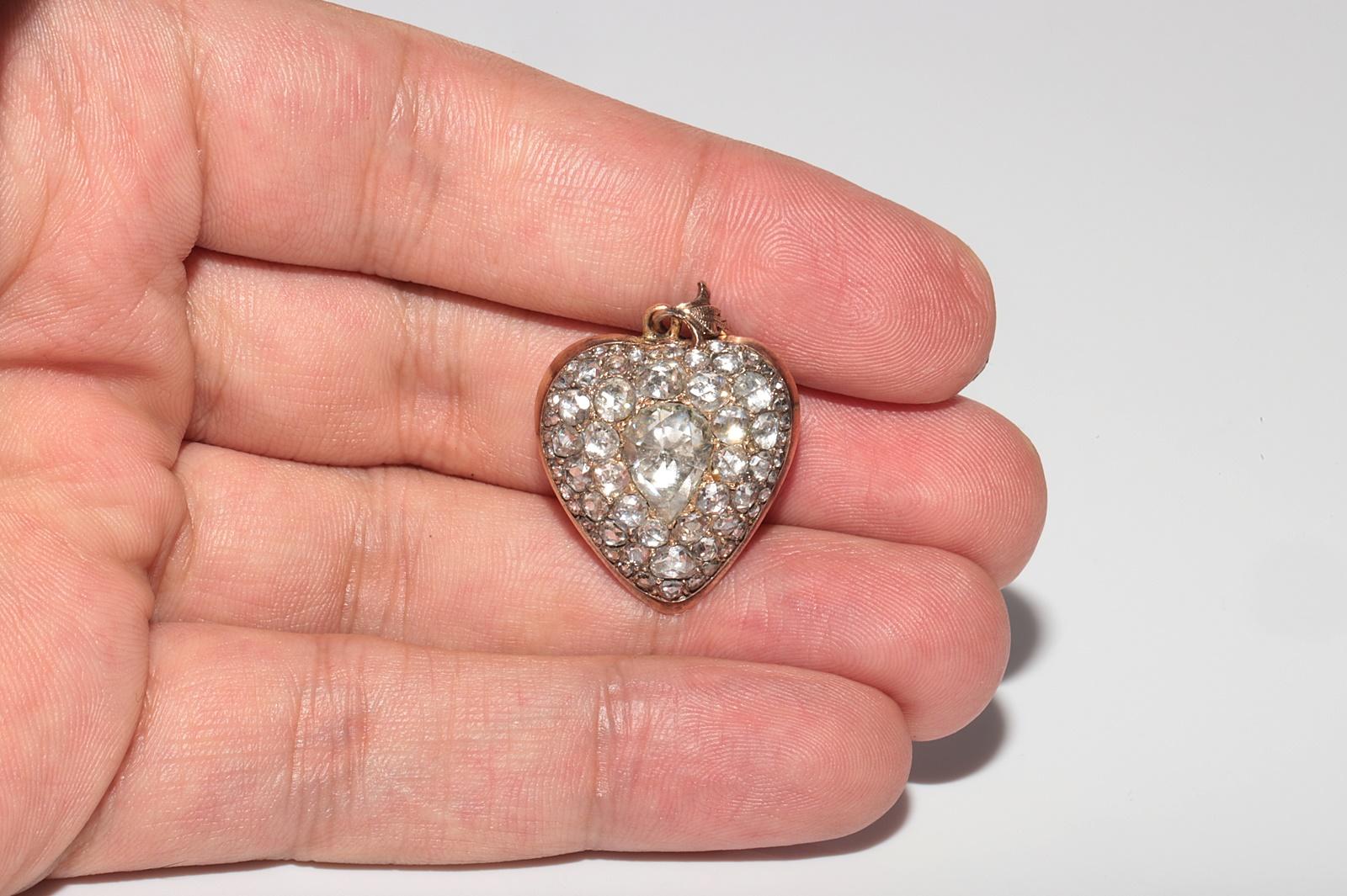 Collier pendentif cœur ancien des années 1900 en or 14 carats avec diamants naturels taille rose en vente 5