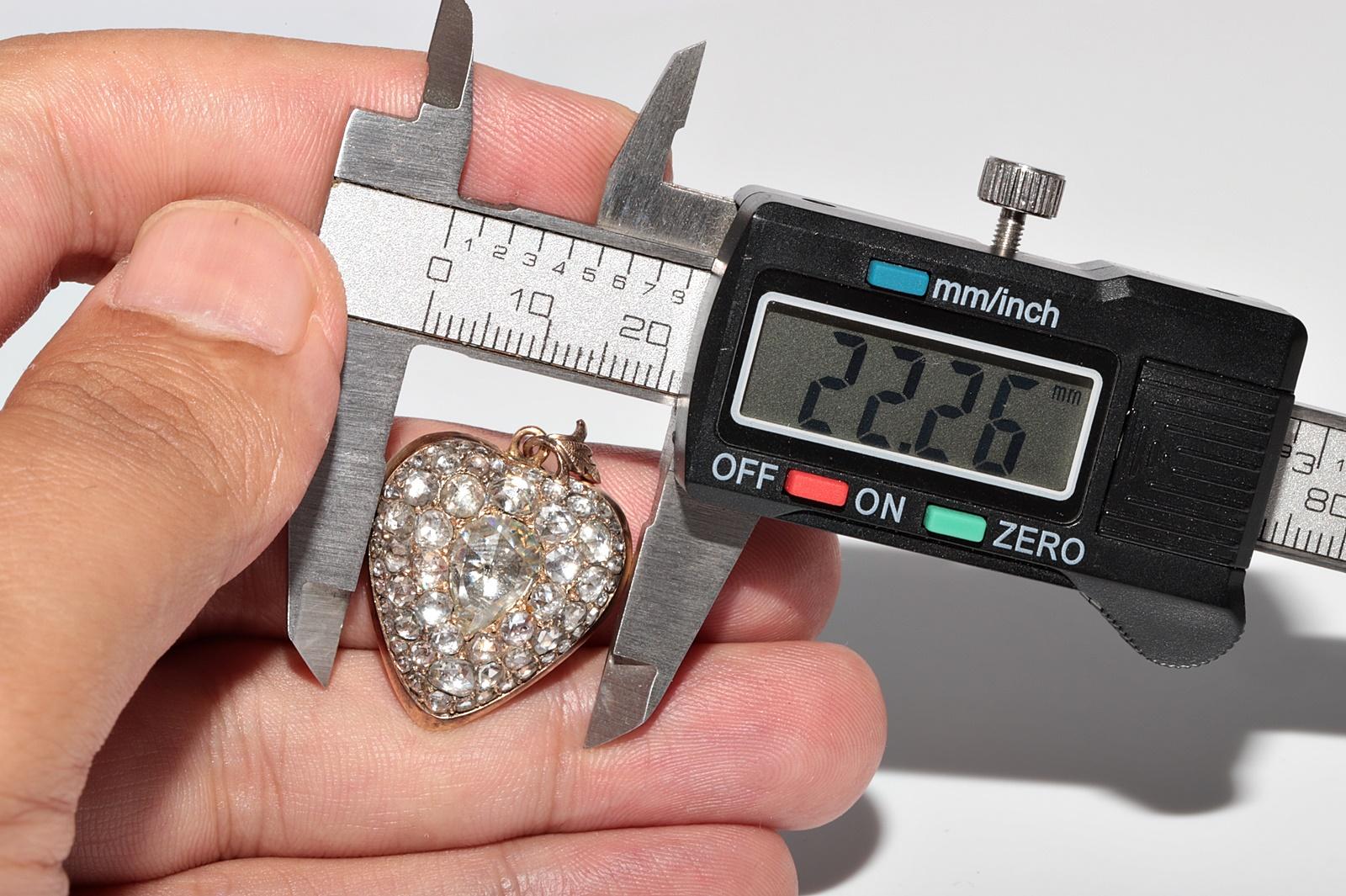 Collier pendentif cœur ancien des années 1900 en or 14 carats avec diamants naturels taille rose Pour femmes en vente