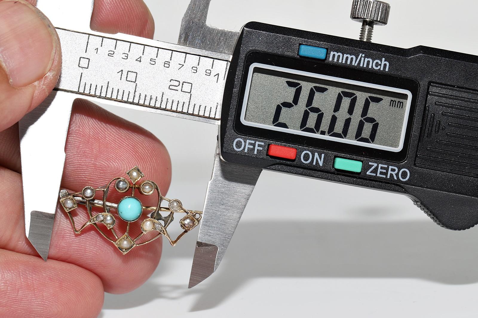 Victorian Antique Circa 1900s 14k Gold Natural Turquoise And Pearl Decorated Brooch For Sale