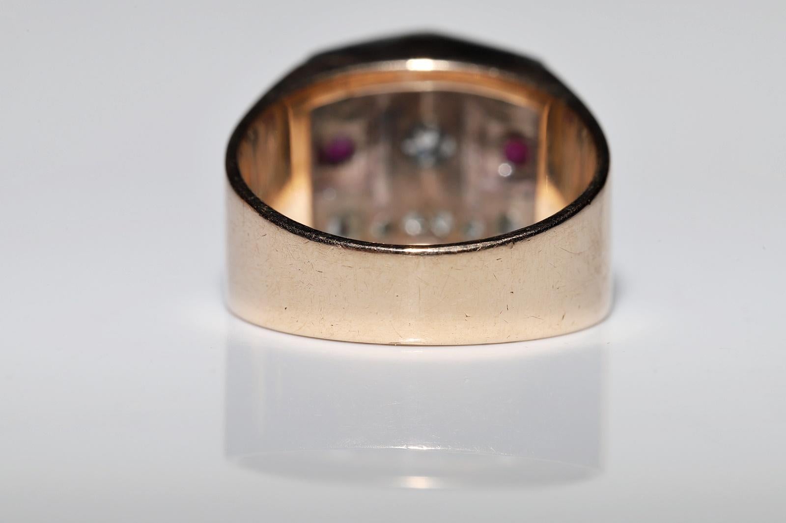 Bague ancienne datant des années 1900, or 14 carats, argent, diamant naturel et rubis cabochon en vente 1