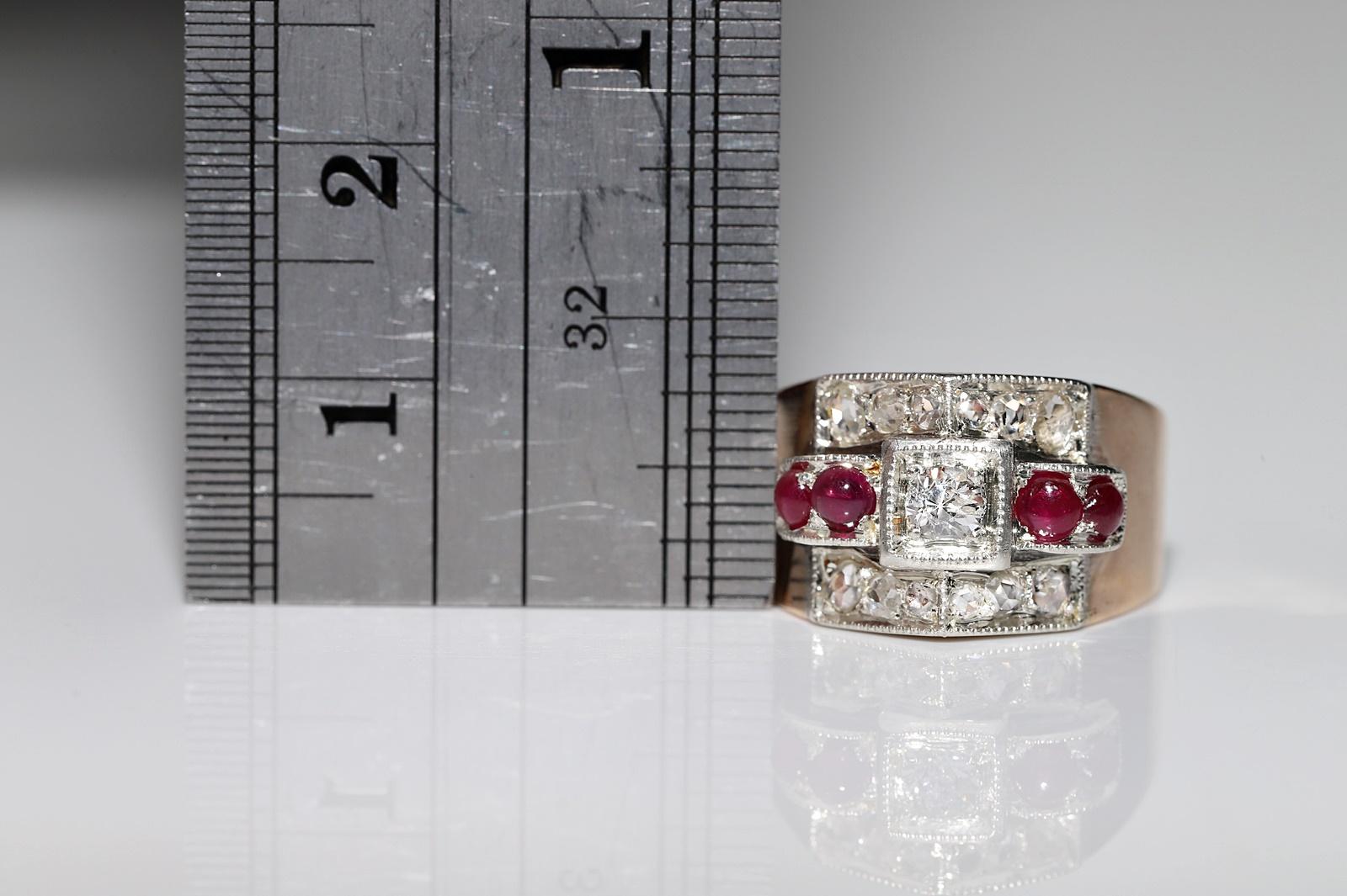 Bague ancienne datant des années 1900, or 14 carats, argent, diamant naturel et rubis cabochon en vente 3