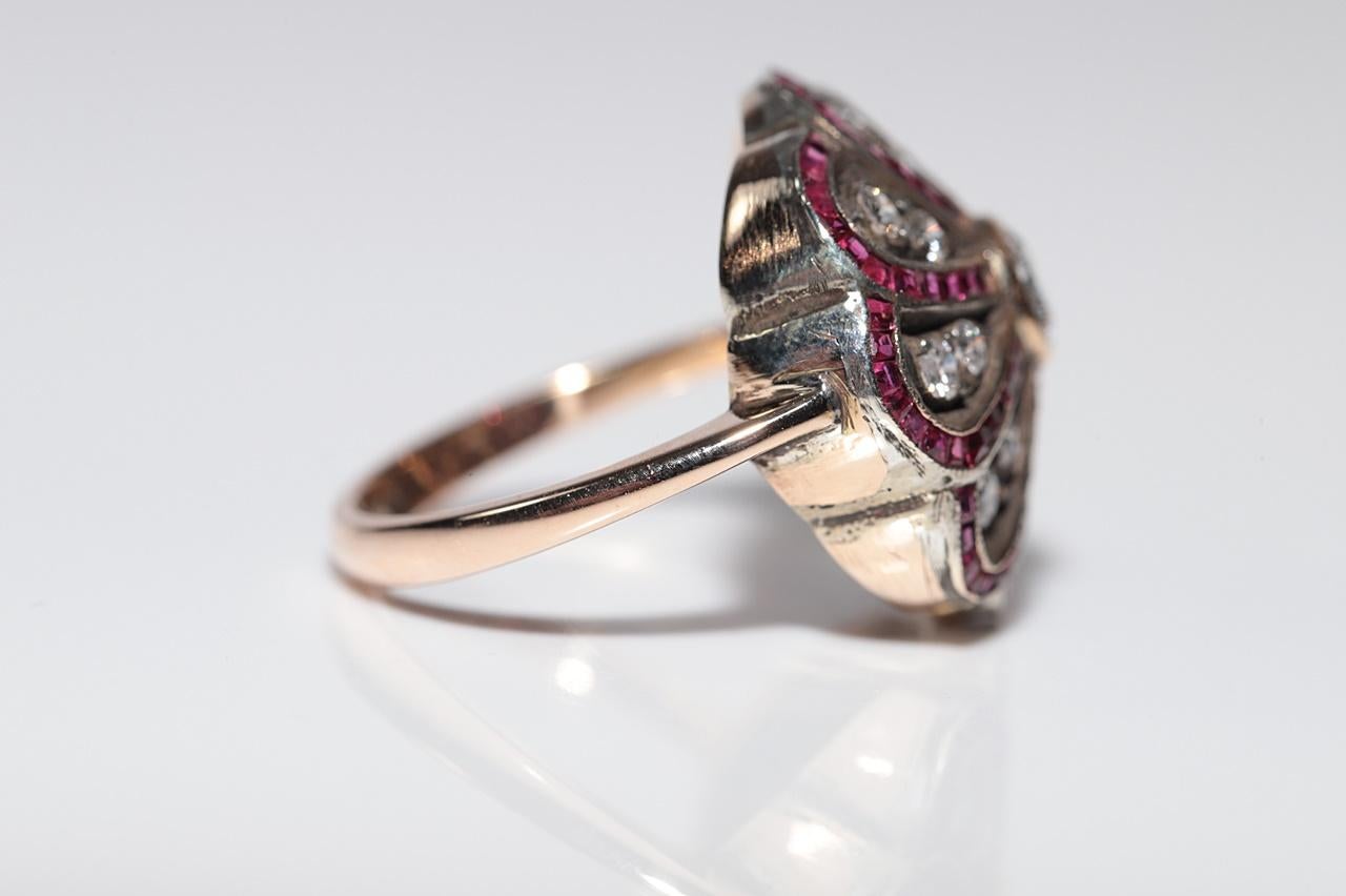 Anello antico del 1900 circa in oro 14k e argento con diamanti naturali e rubini calibrati In condizioni buone in vendita a Fatih/İstanbul, 34