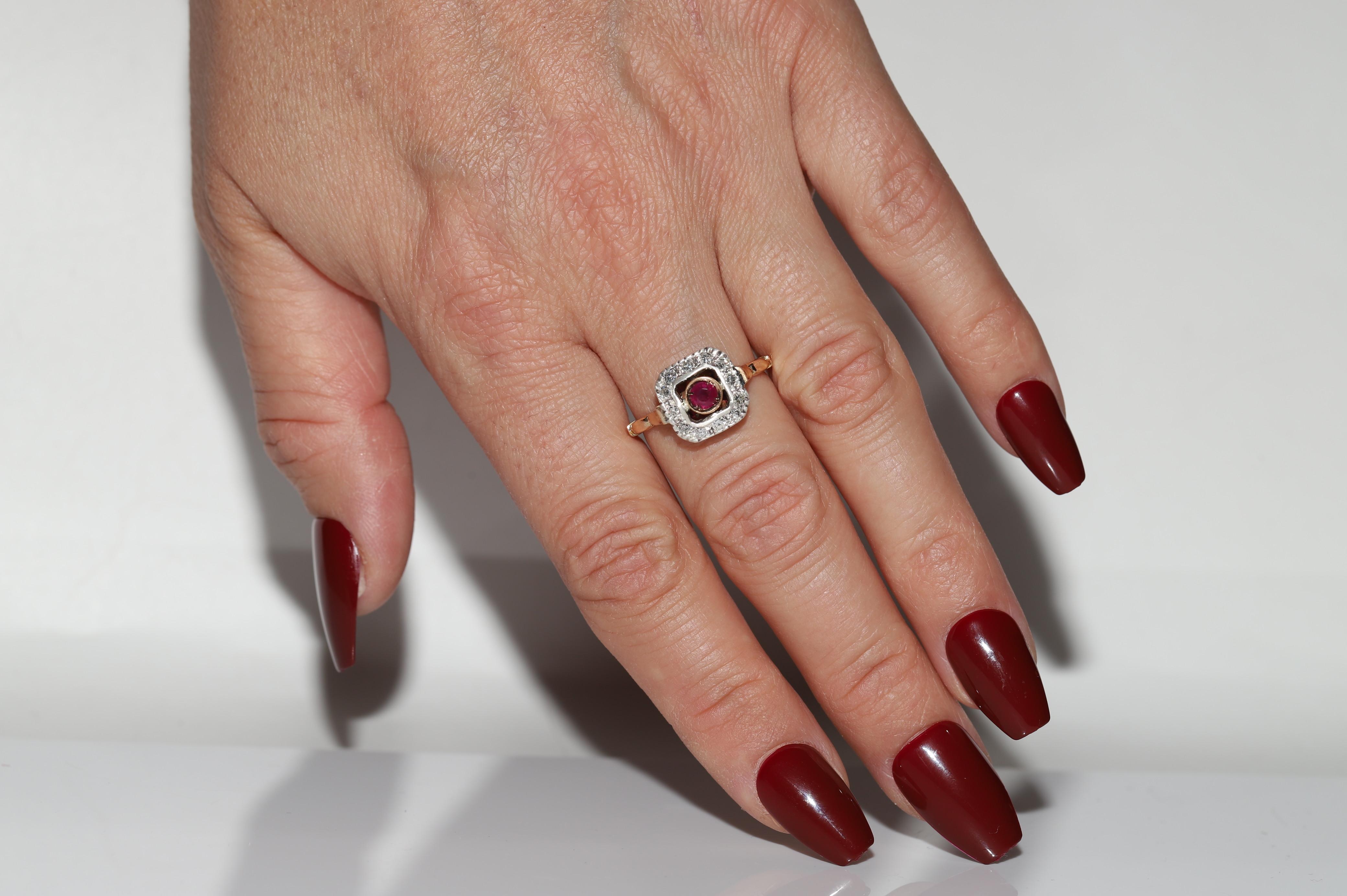 Antiker 14k Gold Top Silber Natürlicher Diamant und Rubin Dekorierter Ring, um 1900er Jahre 7