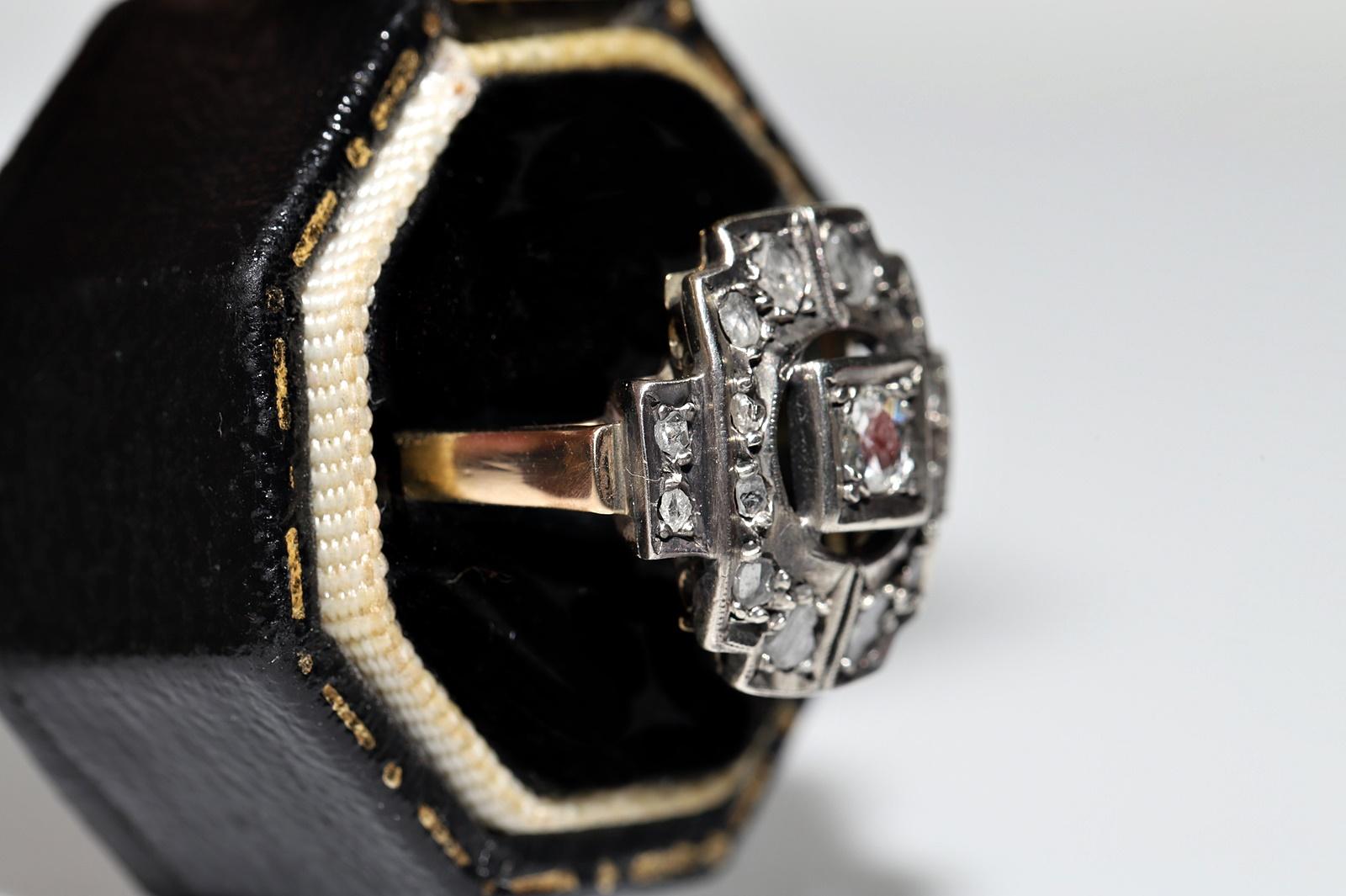 In very good condition.
Total weight is 3.4 grams.
Totally is rose cut diamond 0.27 ct.
Totally is main brilliant cut diamond 0.10 ct.
The diamond is has H-I-J color and s1-s2-s3-Pique1 clarity.
Ring size is US 6 (We offer free resizing)
We can make