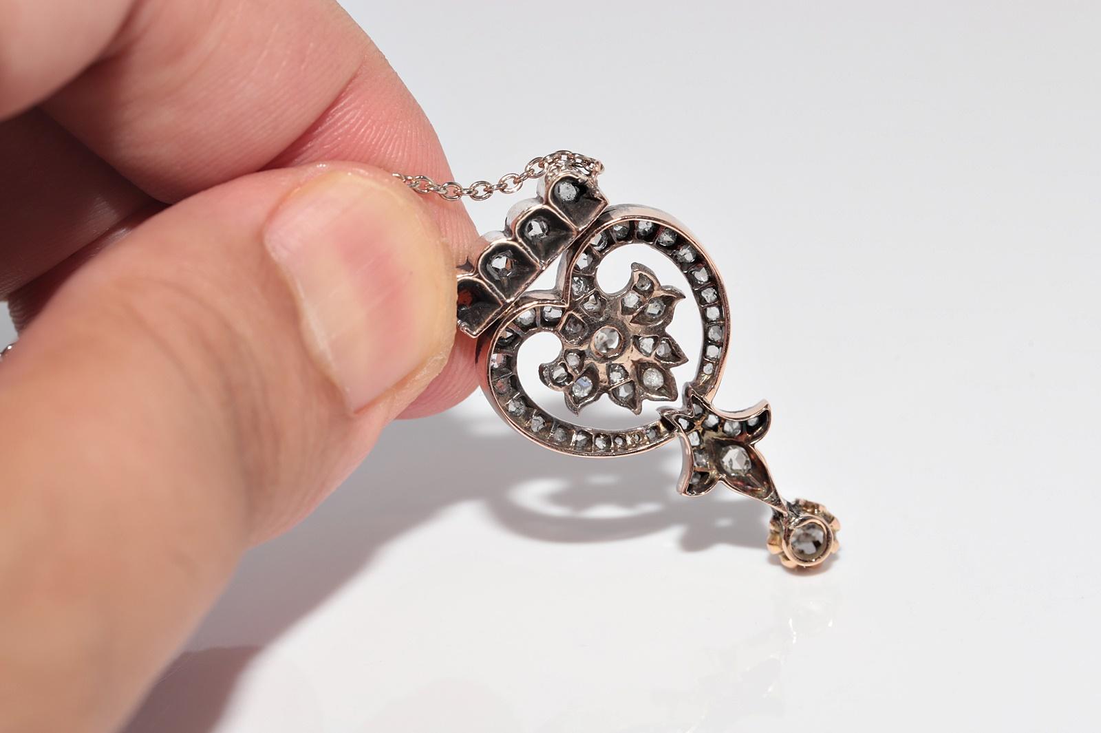 Collana con ciondolo in oro 14k e argento con diamanti naturali, antica, del 1900 circa. in vendita 10