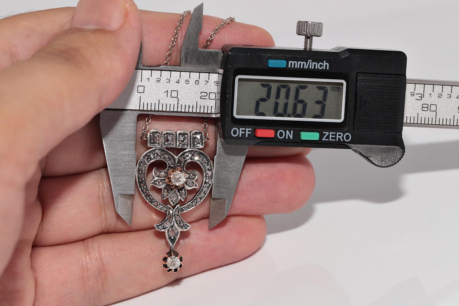 Collana con ciondolo in oro 14k e argento con diamanti naturali, antica, del 1900 circa. in vendita 11