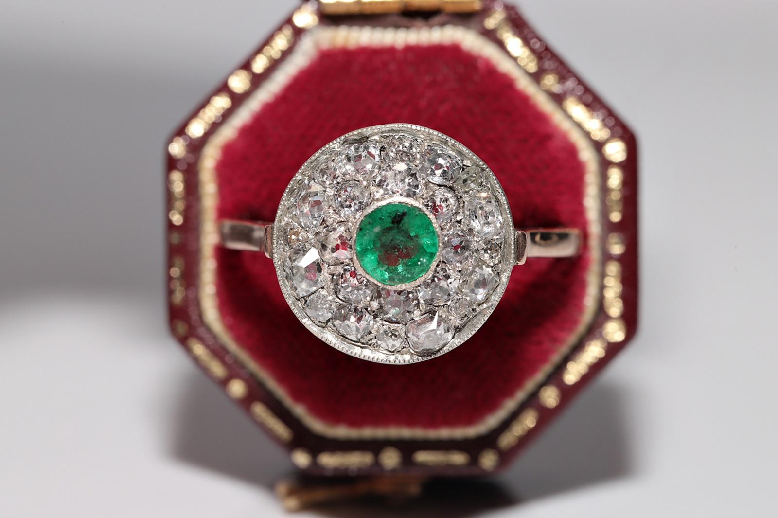 De las mujeres Anillo Antiguo Circa 1900s Oro 14k Plata Superior Diamante Natural Talla Antigua Y Esmeralda en venta