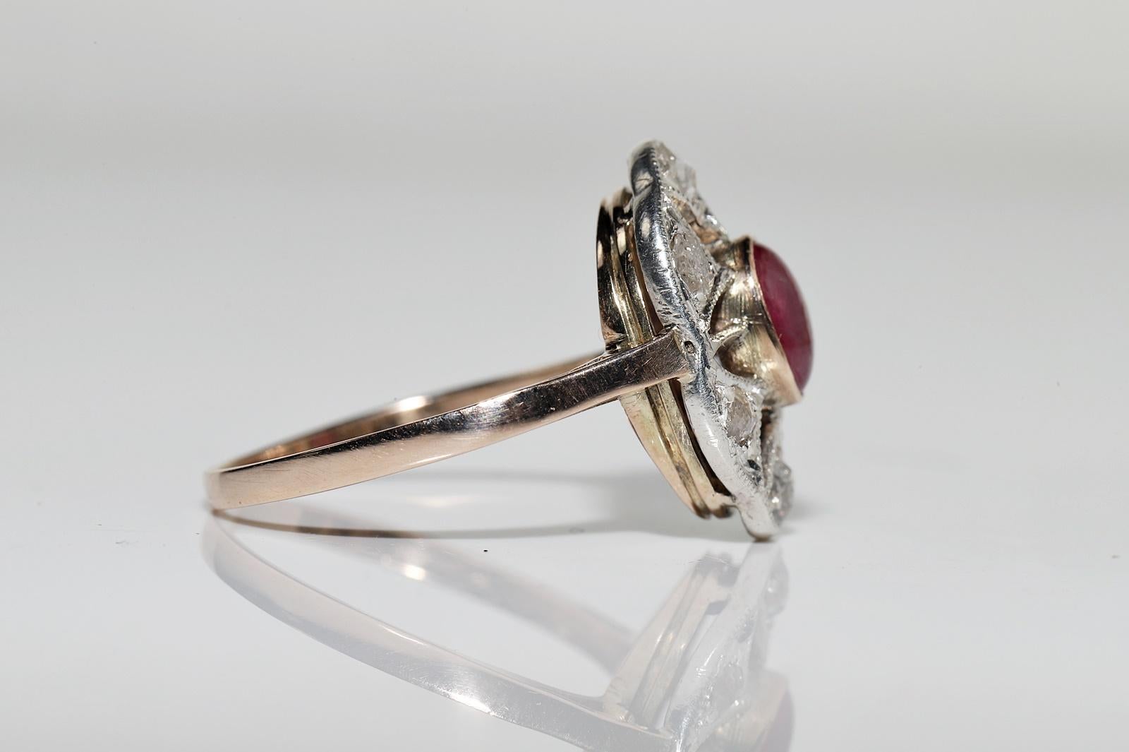  Circa 1900s 14k Gold Top Silver Natural Rose Cut Diamond And Cabochon Ruby Ring For Sale 4