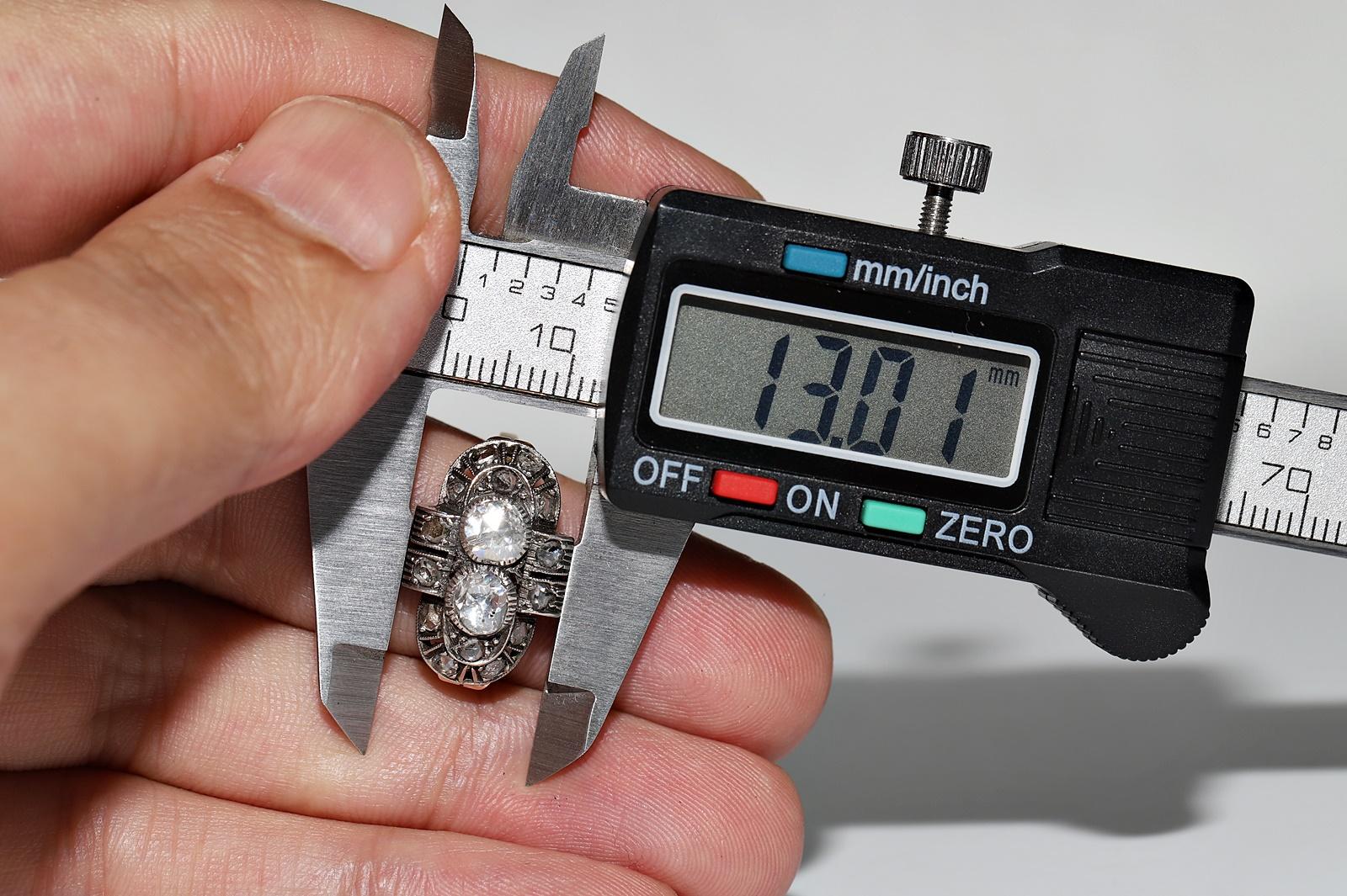 Bague ancienne datant des années 1900, or 14 carats, argent et diamants naturels taille rose décorés en vente 8