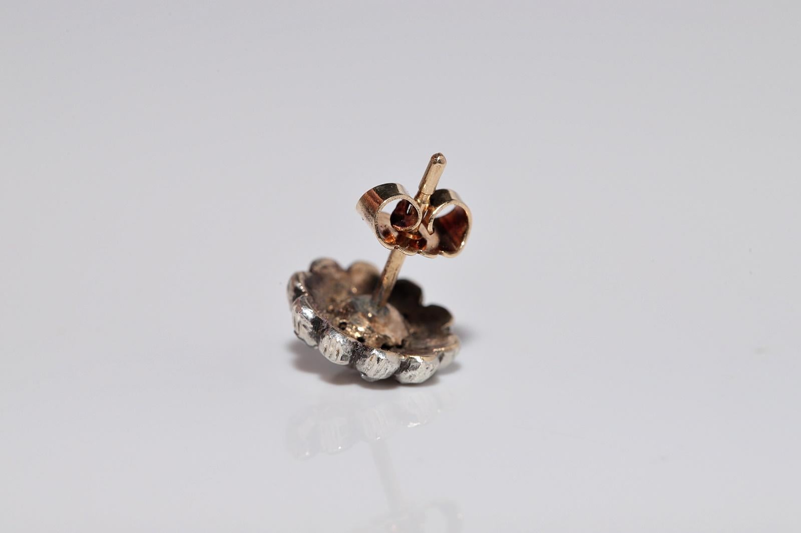 Antiker Ohrring, um 1900er Jahre, 14k Gold Top Silber natürlicher Diamant im Rosenschliff im Angebot 4