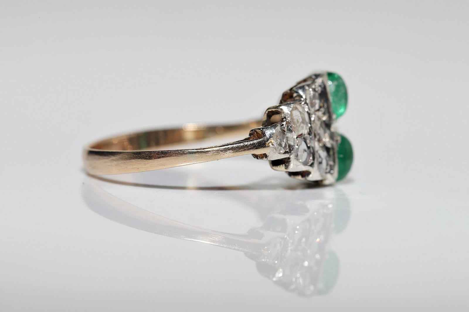 Antiker Circa 1900er Jahre 14k Gold Top Silber Natürlicher Rosenschliff Diamant Smaragd Ring im Angebot 4