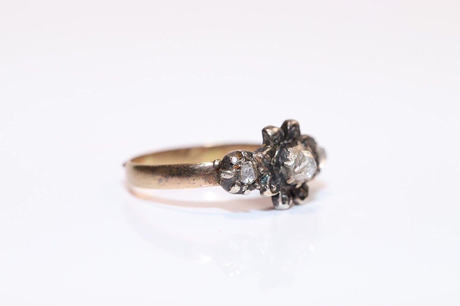 Antique Circa 1900s 14k Gold Top Silver Natural Rose Cut Diamond Pretty Ring In Good Condition For Sale In Fatih/İstanbul, 34
