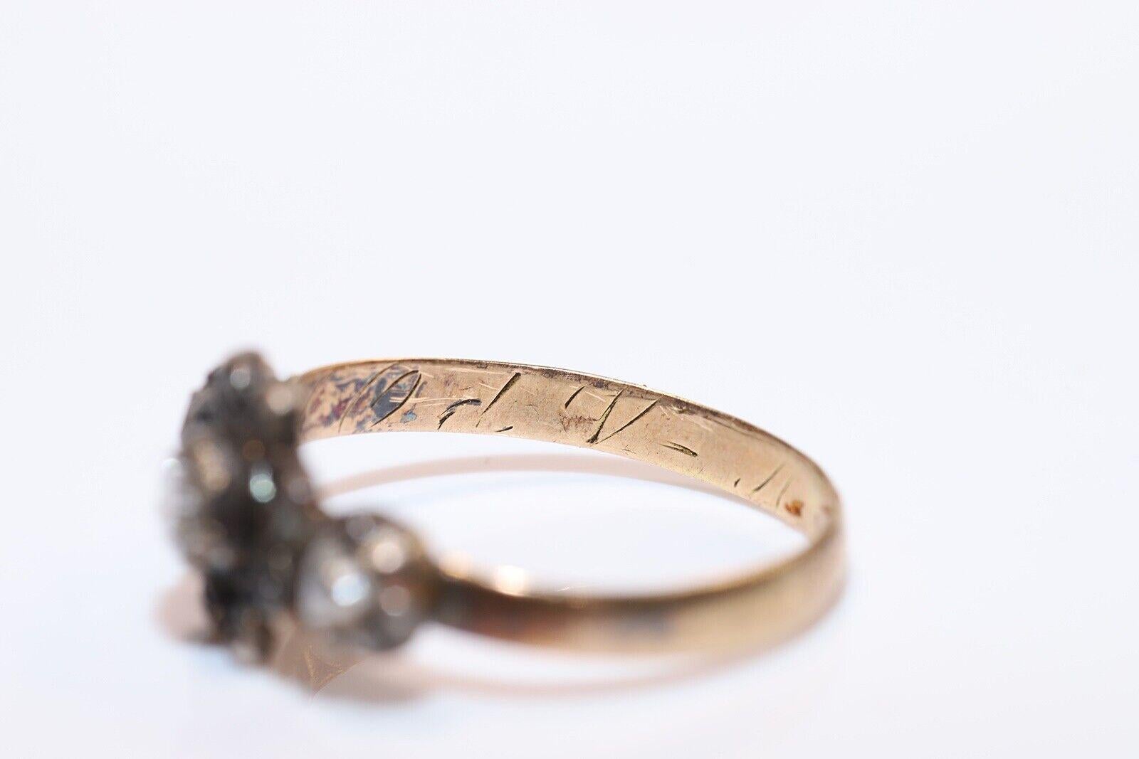Antique Circa 1900s 14k Gold Top Silver Natural Rose Cut Diamond Pretty Ring For Sale 2