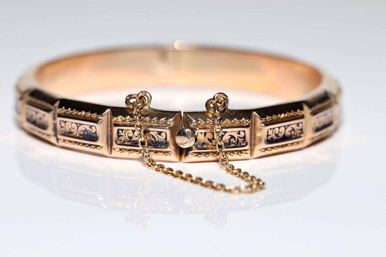 Antique Circa 1900s 18k Gold Enamel Decorated Bracelet For Sale 5