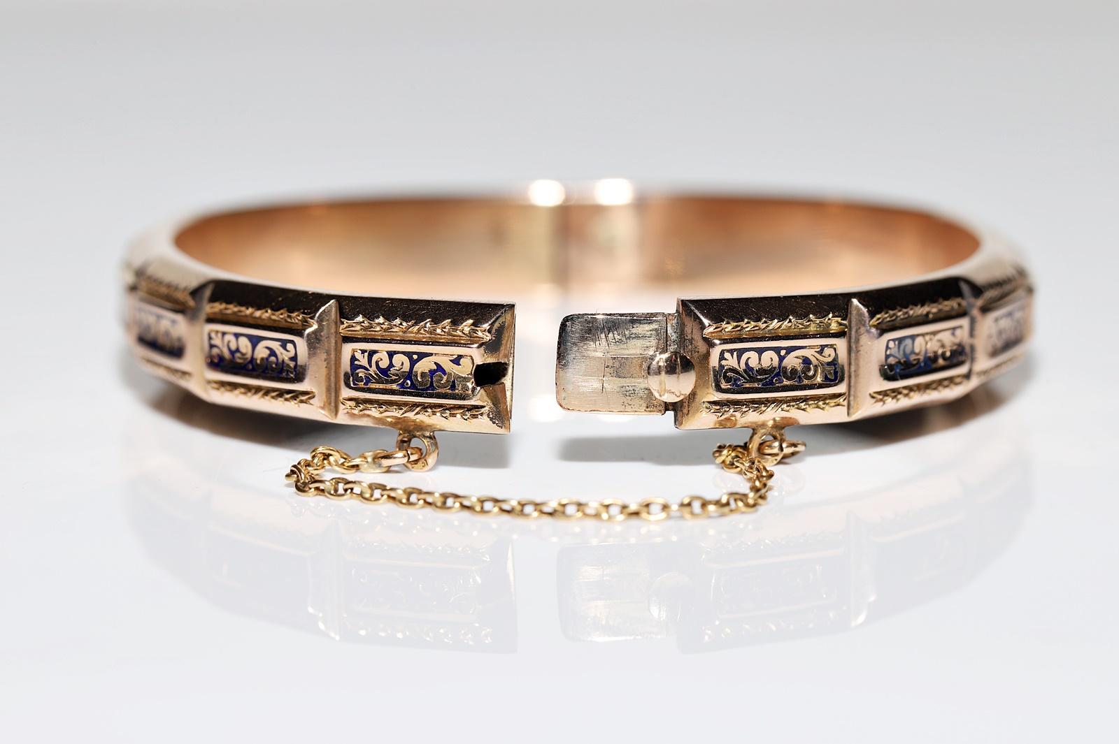 Antique Circa 1900s 18k Gold Enamel Decorated Bracelet For Sale 13