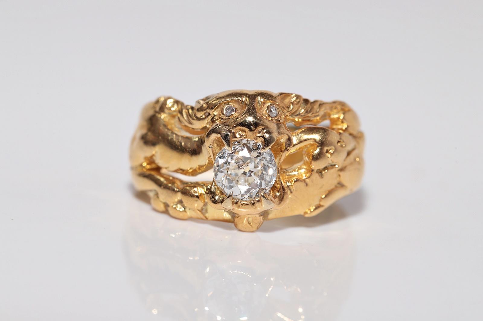 Antike CIRCA 1900s 18k Gold Handcrafted Dragon  Natürlicher Altschliff Diamantring (Alteuropäischer Brillantschliff) im Angebot