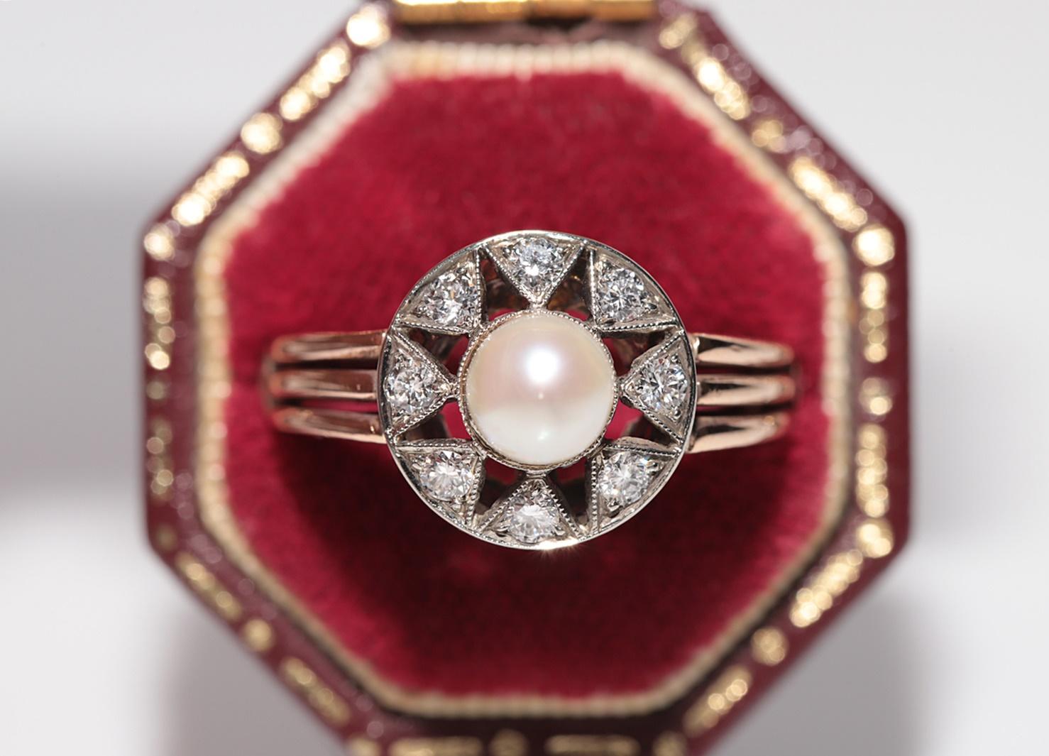 In very good condition.
Total weight is 4.7 grams.
Totally is is diamond 0.35 ct.
The diamond is has G-H color and vvs-vs clarity.
Ring size is 6.7 
We can make any size.
Box is not included.
Please contact for any questions.