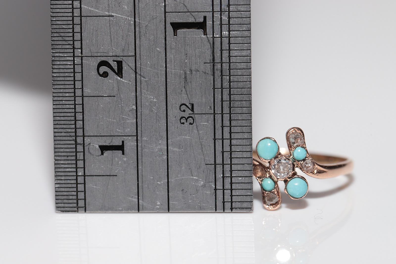 Antique Circa 1900s 18k Gold Handcrafted Natural Diamond And Turquoise Ring For Sale 2