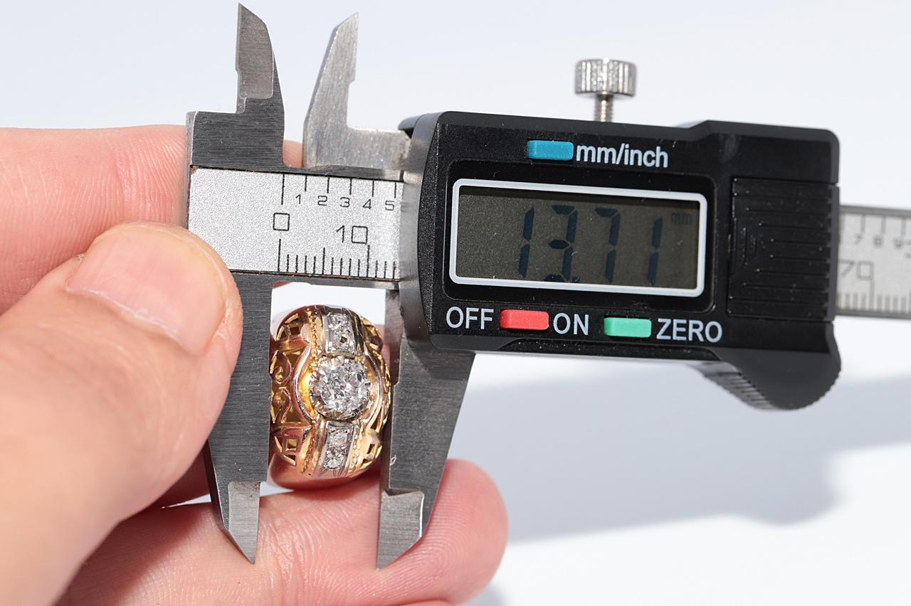 Anello antico CIRCA 1900 in oro 18 carati con diamanti naturali decorati e forti in vendita 13