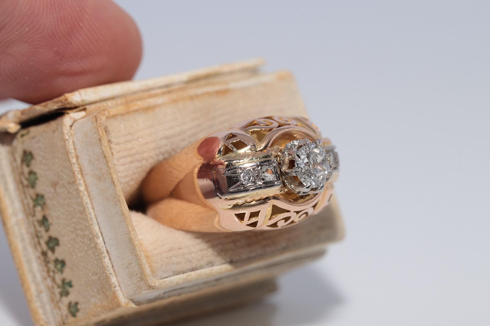 Anello antico CIRCA 1900 in oro 18 carati con diamanti naturali decorati e forti in vendita 2
