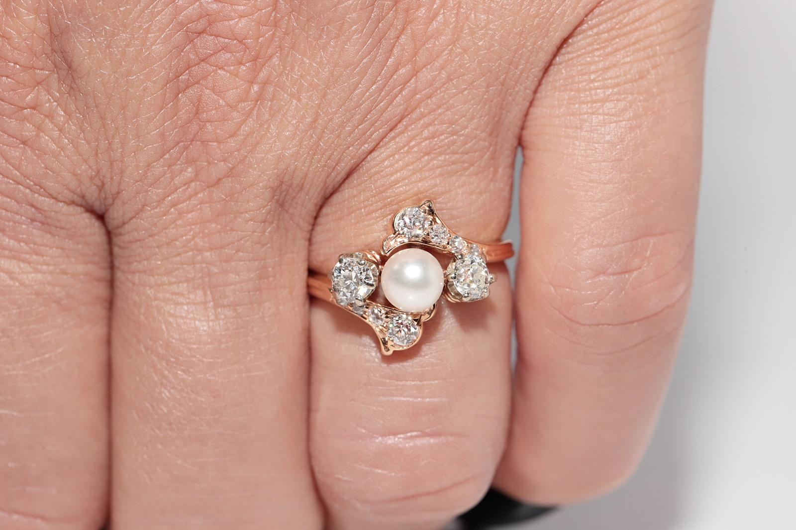 Antiguo anillo artesanal de oro de 18 quilates con diamantes naturales talla antigua y perlas, circa 1900 en venta 10