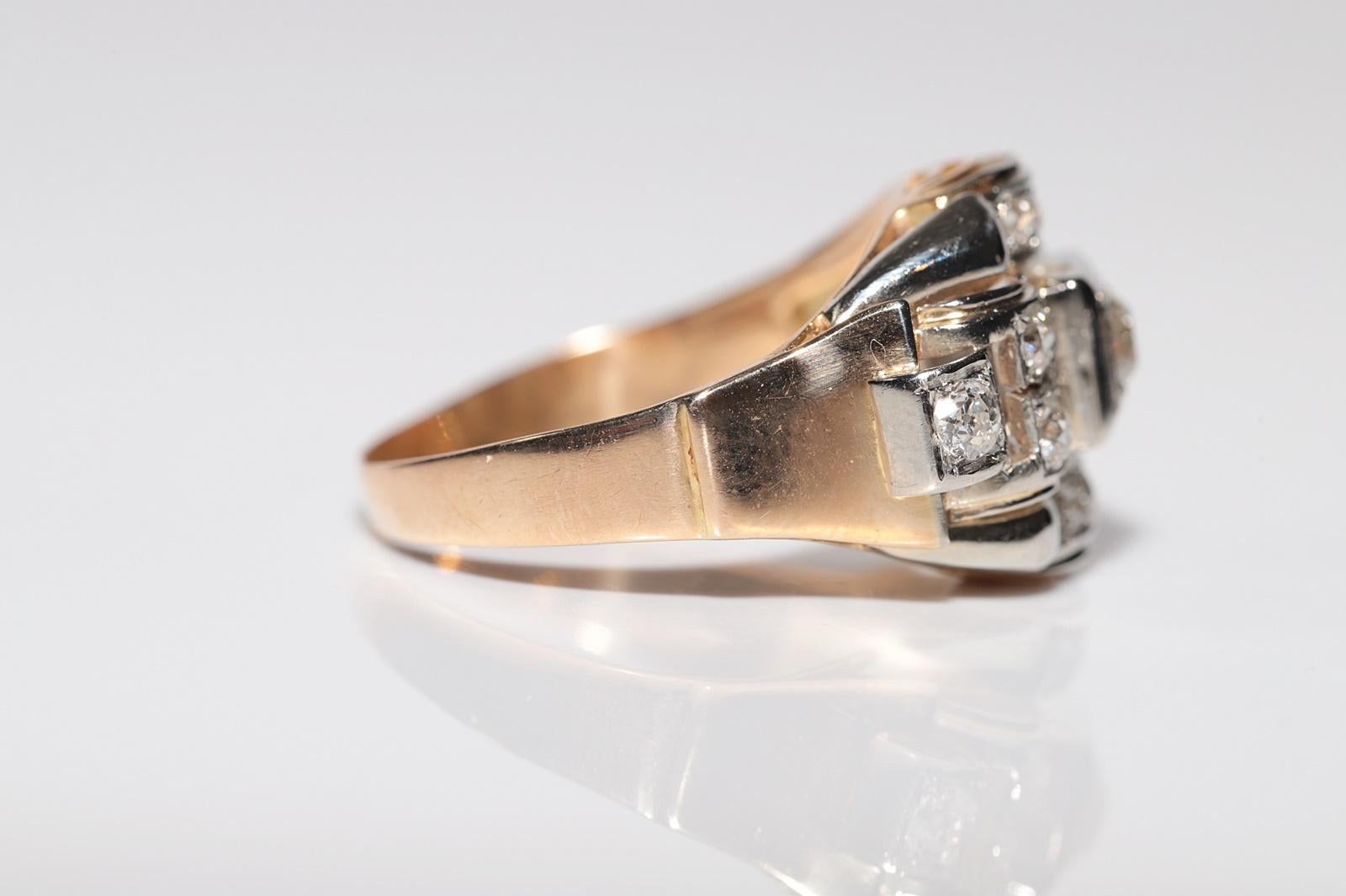 Antique Circa 1900s 18k Gold Handcrafted Old Cut Diamond Decorated Ring For Sale 4