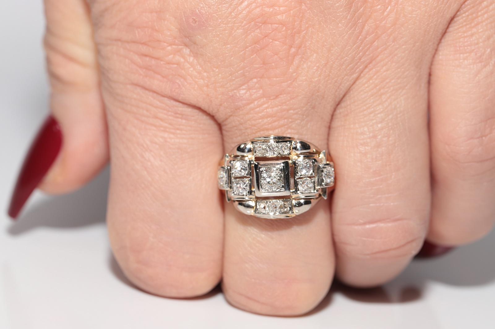 Taille vieille mine Bague ancienne en or 18 carats décorée à la main de diamants taille ancienne, datant des années 1900 en vente