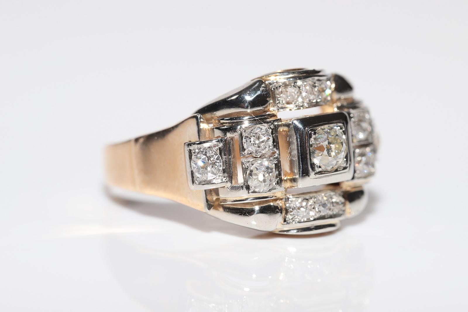 Antique Circa 1900s 18k Gold Handcrafted Old Cut Diamond Decorated Ring For Sale 3