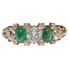 Antique Circa 1900s 18k Gold Natural Diamond And Cabochon Emerald Ring