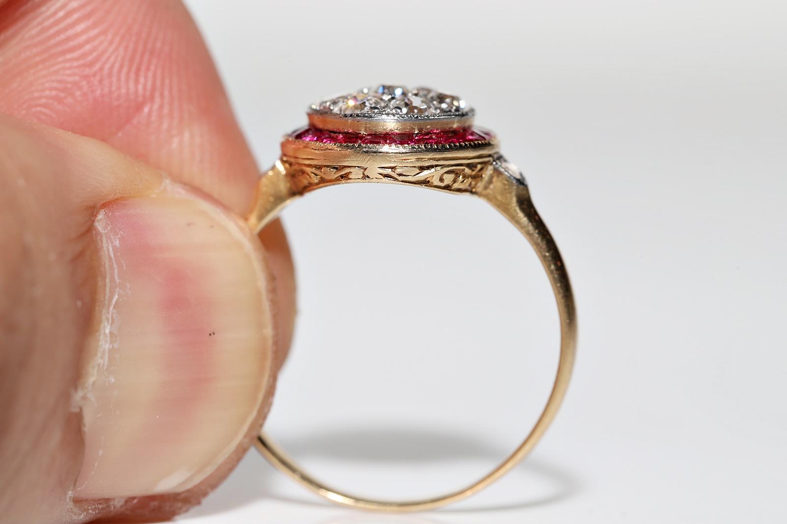 Antiker, um 1900er Jahre, 18 Karat Gold, natürlicher Diamant und Kaliber Rubin, verzierter Ring 1