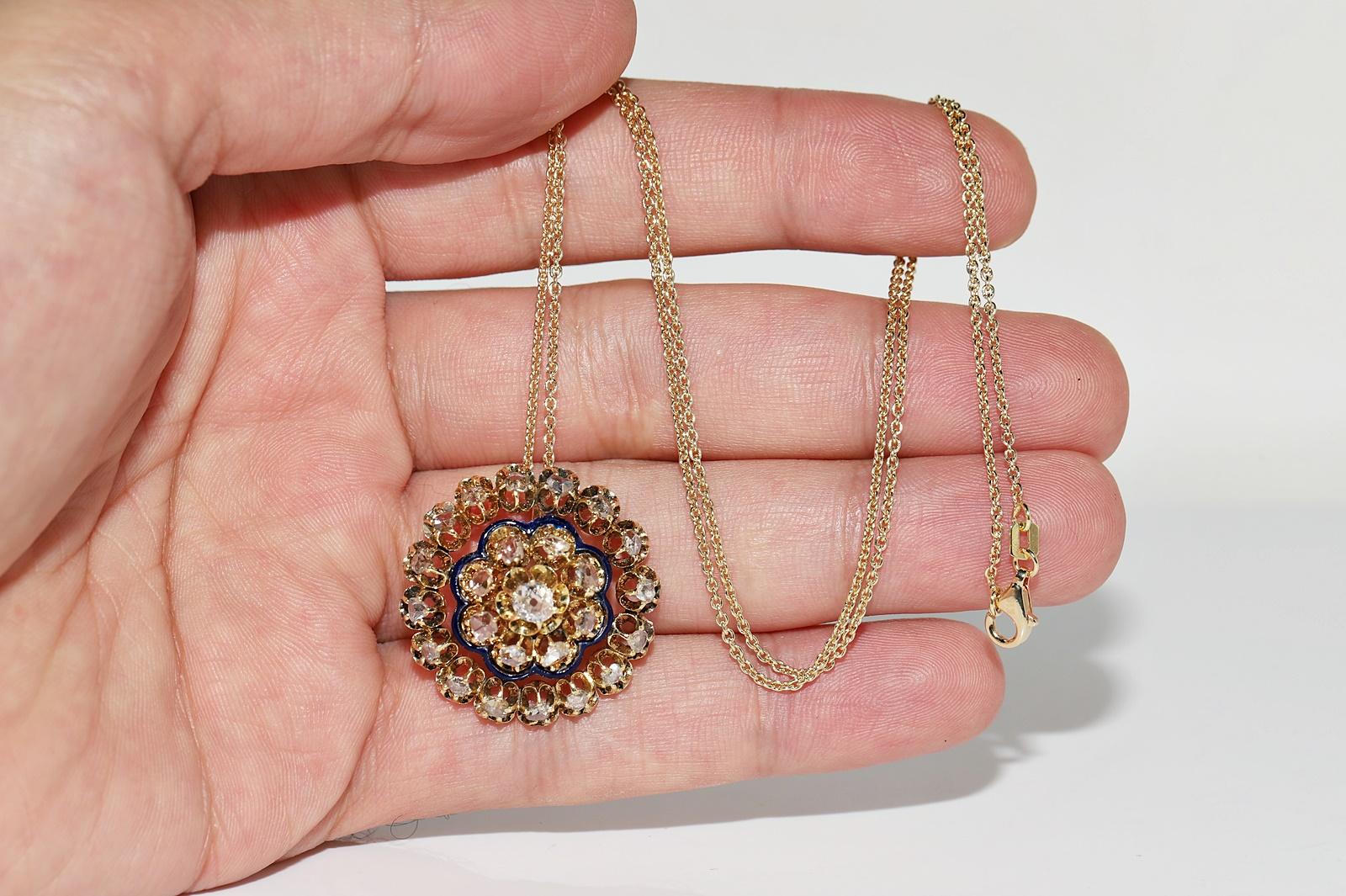 Antique Circa 1900s 18k Gold Natural Diamond And Enamel Pendant Necklace For Sale 9