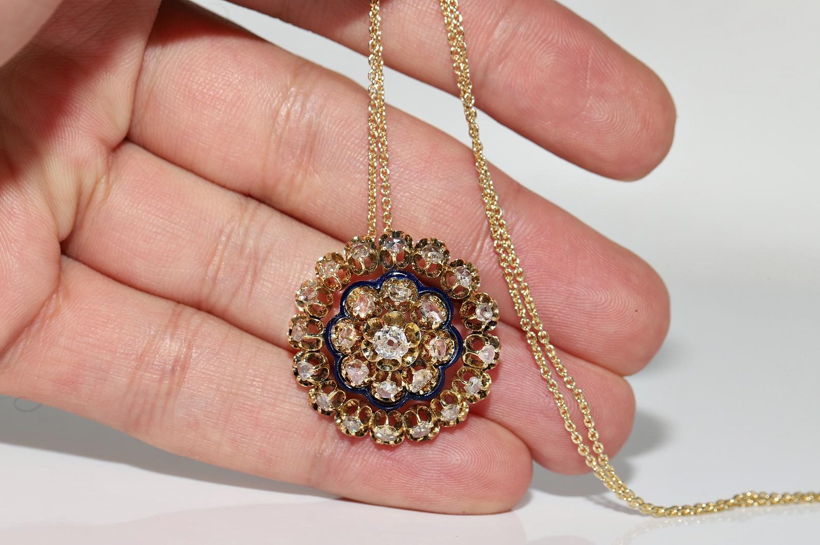 Antique Circa 1900s 18k Gold Natural Diamond And Enamel Pendant Necklace For Sale 10