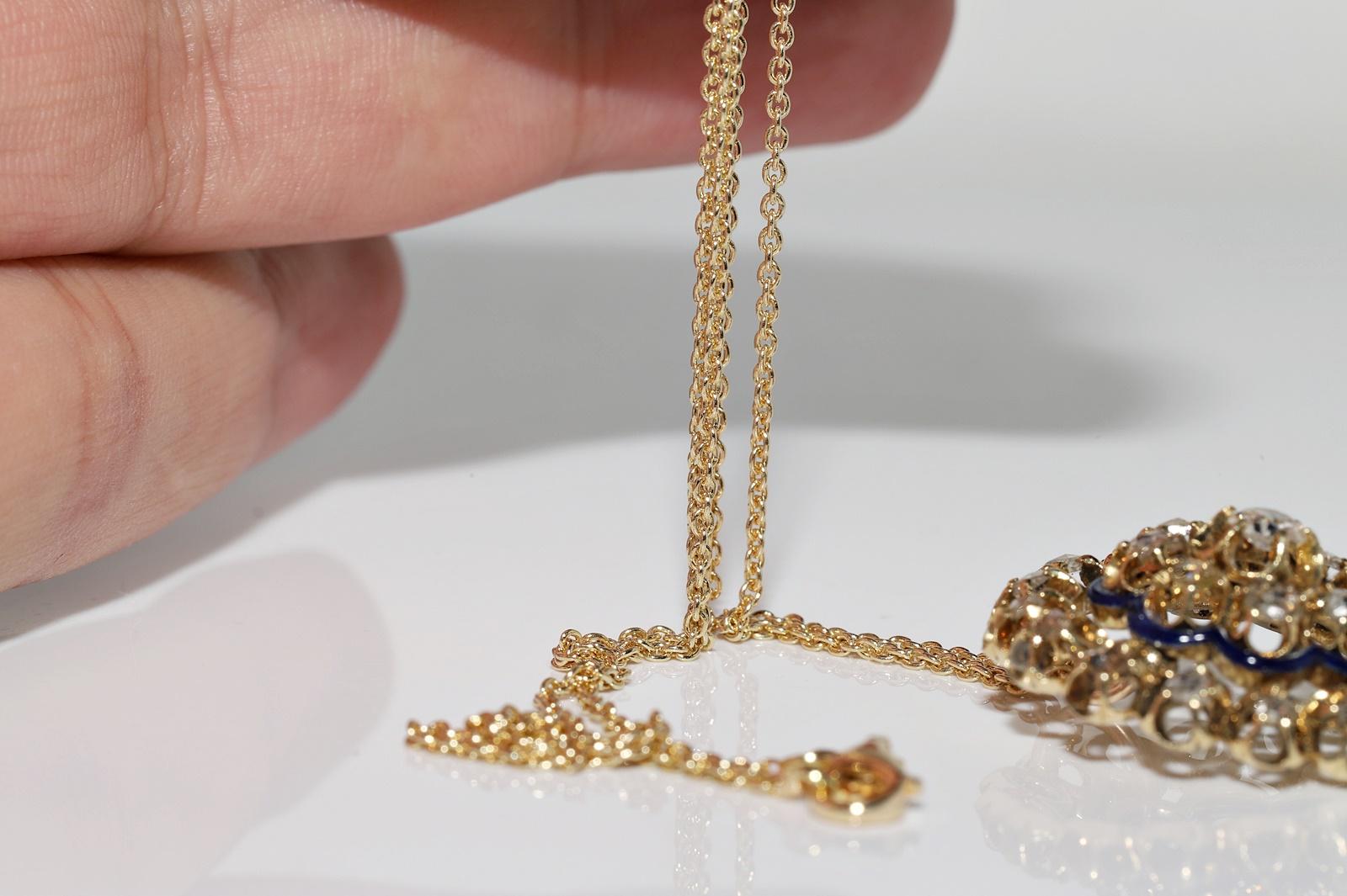 Antique Circa 1900s 18k Gold Natural Diamond And Enamel Pendant Necklace For Sale 13
