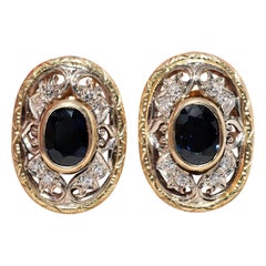 Antique Circa 1900s 18k Gold Natural Diamond And Oval Sapphire Stud Earring