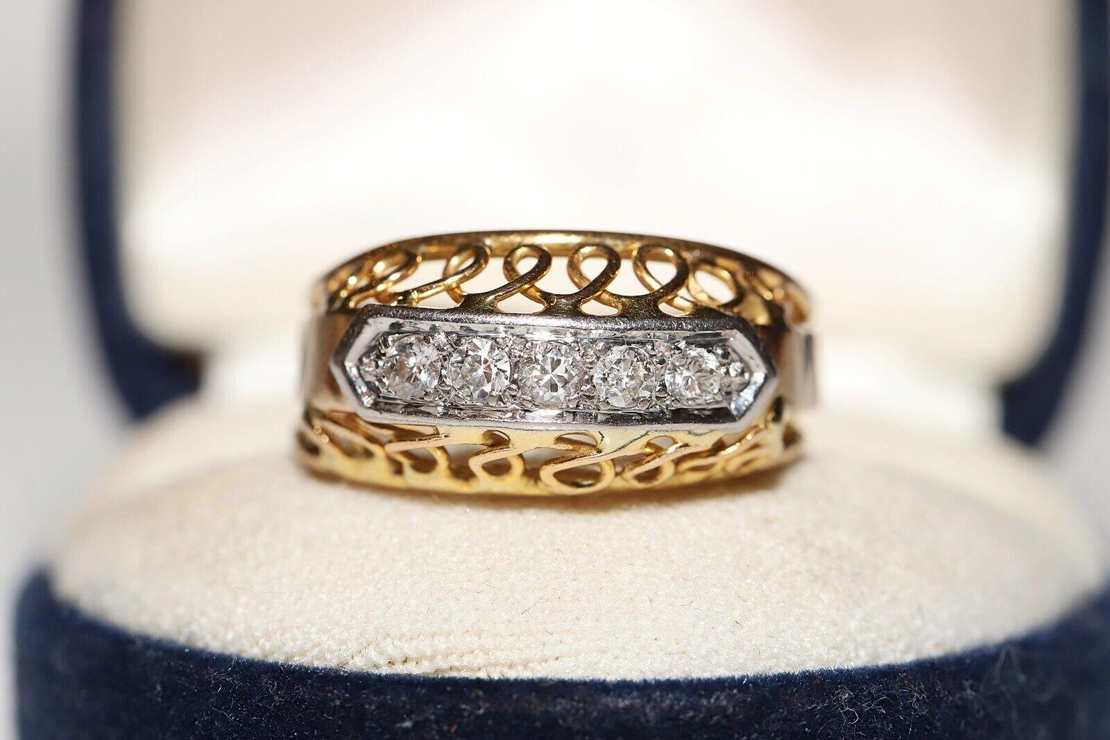 Antique Circa 1900s 18k Gold Natural Diamond Decorated Band Ring For Sale 5