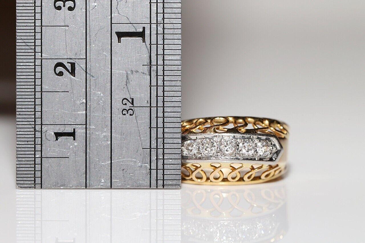 Antiker Ring aus 18 Karat Gold mit natürlichem Diamanten, um 1900er Jahre, dekoriert Damen im Angebot
