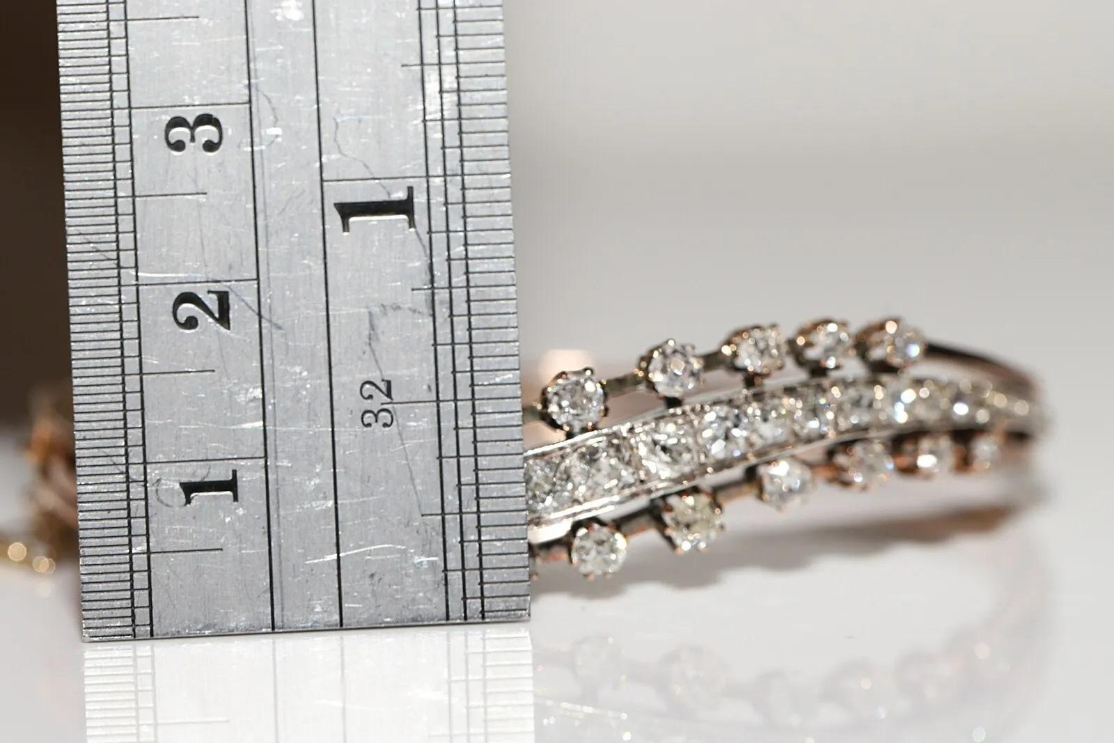 Antique Circa 1900s 18k Gold Natural Diamond Decorated Bangle Bracelet  For Sale 3