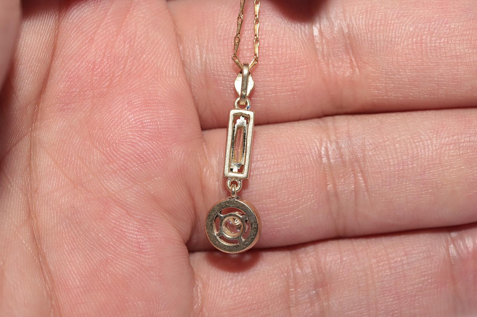 Collana con ciondolo in oro 18k con diamanti naturali e smalto decorato, antica CIRCA 1900 in vendita 6