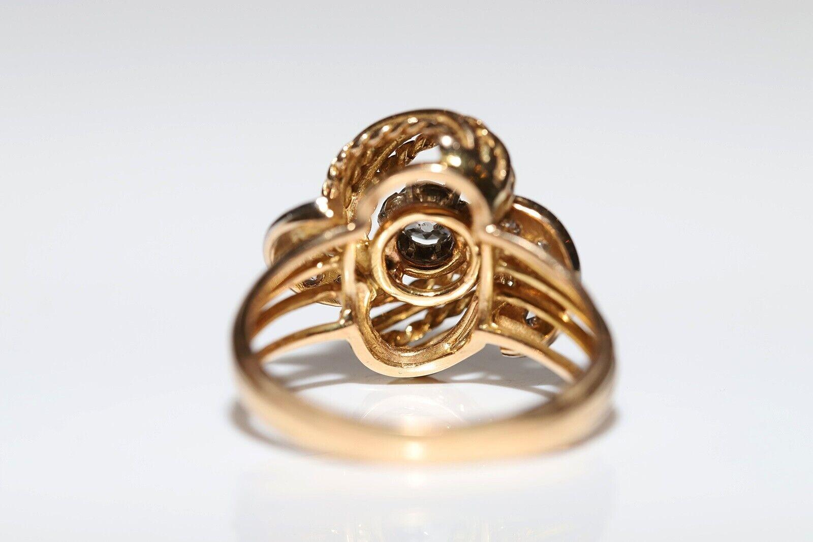 Vittoriano Antico anello decorato con diamanti naturali in oro 18 carati del 1900 CIRCA in vendita