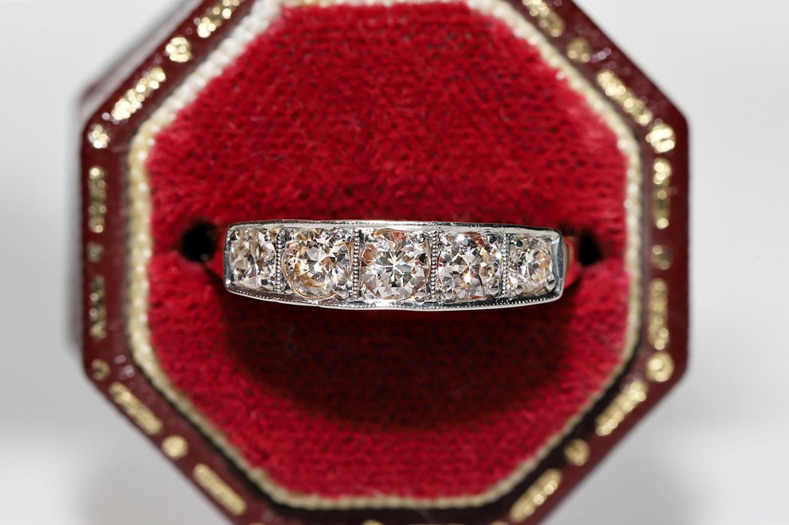 Antique Circa 1900s 18k Gold Natural Diamond Decorated Ring In Good Condition For Sale In Fatih/İstanbul, 34