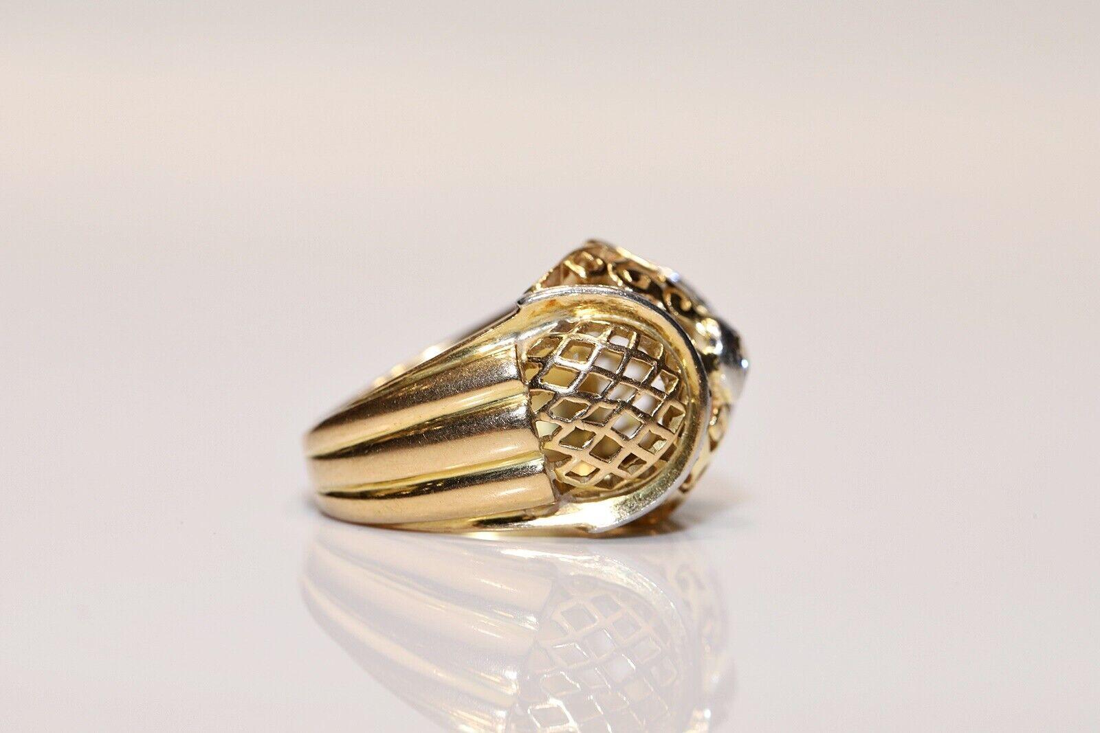 De las mujeres Antiguo Anillo Artesanal de Oro de 18k Decorado con Diamantes Naturales Circa 1900 en venta