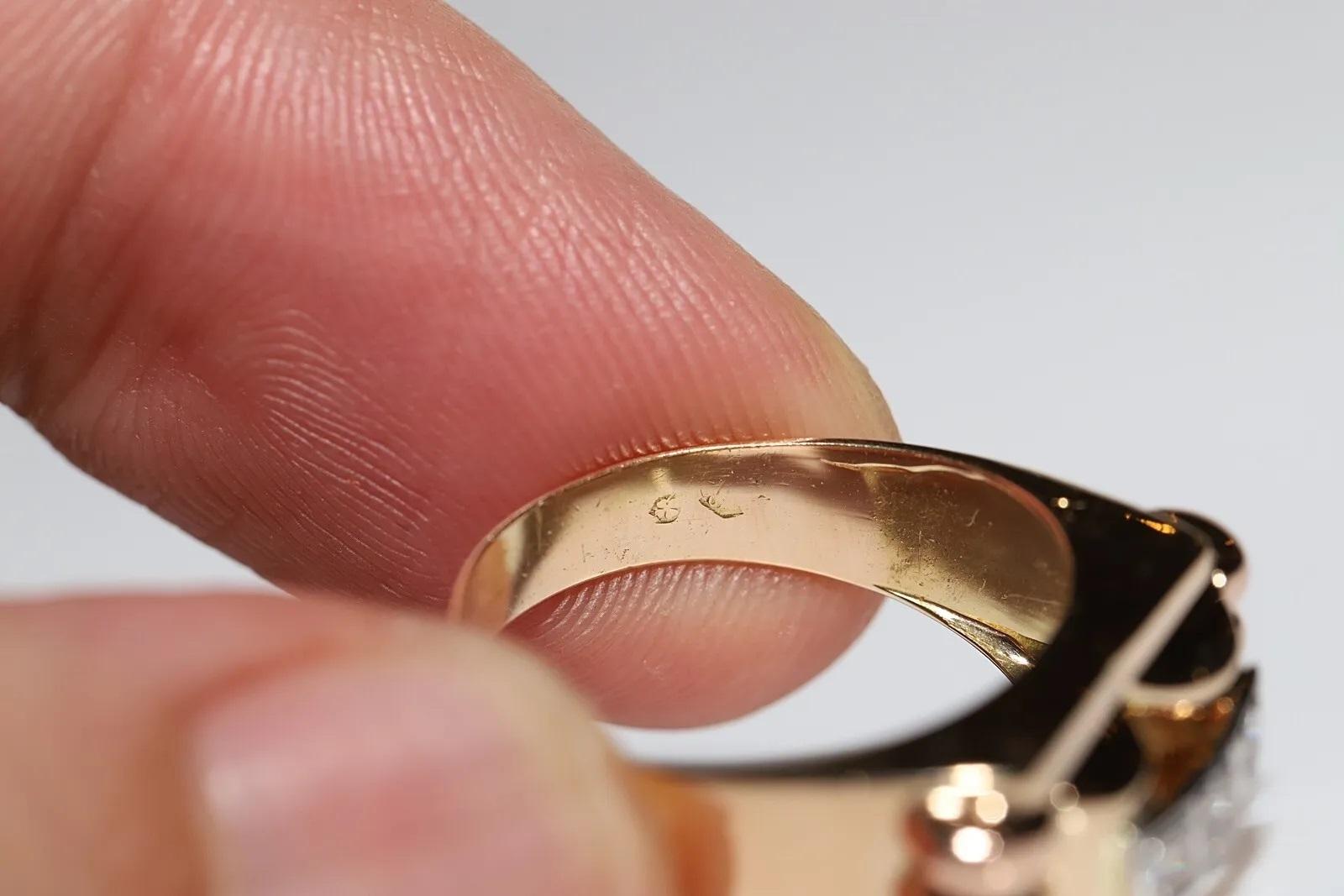 Bague ancienne des années 1900 en or 18 carats décorée de diamants naturels en vente 1